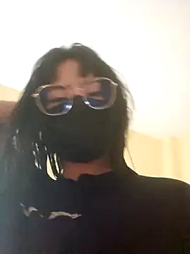 Snapshot of Latin_summer chatting on 25, 10, 2025 Latin summer online show from 25, 10, 2025