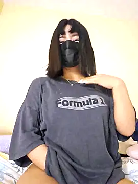 Snapshot of Latin_summer chatting on 30, 10, 2025 Latin summer online show from 30, 10, 2025