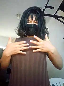 Snapshot of Latin_summer chatting on 5, 12, 2025 Latin summer online show from 5, 12, 2025