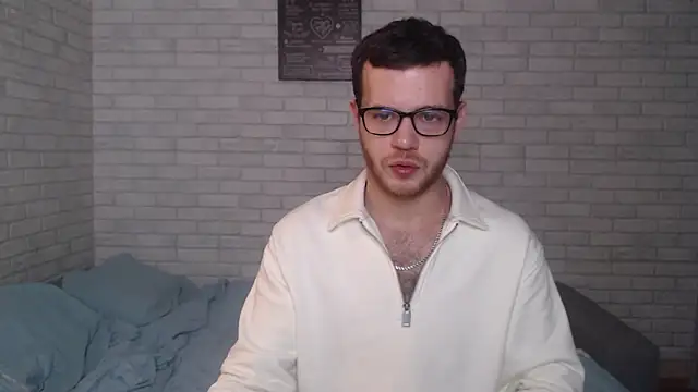 Snapshot of Alexxx_horny chatting on 17, 1, 2025 Alexxx horny online show from 17, 1, 2025