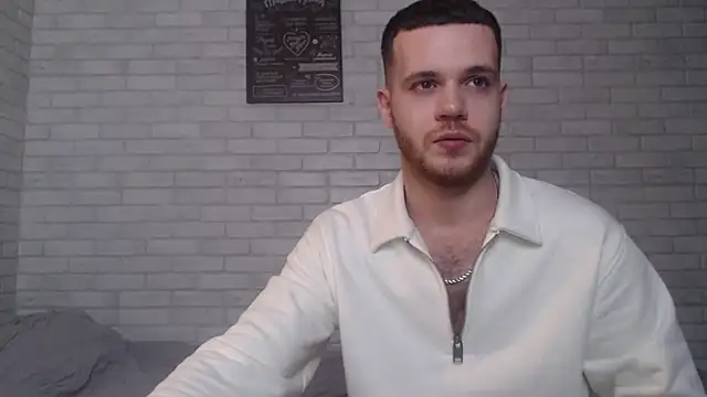 Snapshot of Alexxx_horny chatting on 1, 2, 2025 Alexxx horny online show from 1, 2, 2025