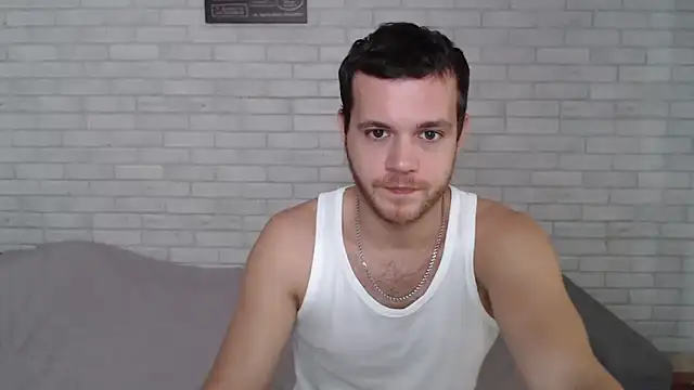 Snapshot of Alexxx_horny chatting on 7, 10, 2025 Alexxx horny online show from 7, 10, 2025