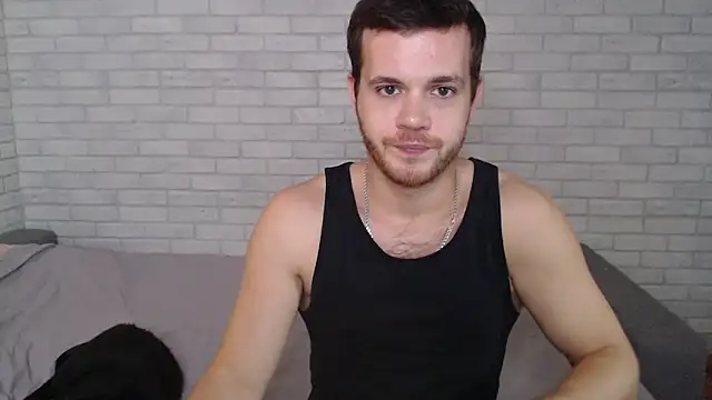 Snapshot of Alexxx_horny chatting on 13, 10, 2025 Alexxx horny online show from 13, 10, 2025