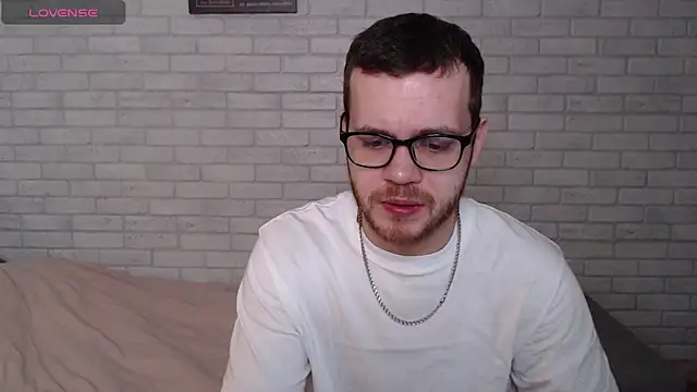 Alexxx horny online show from 26, 4, 2026