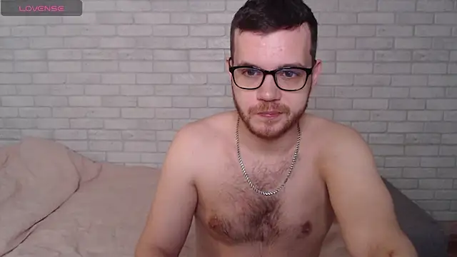 Snapshot of Alexxx_horny chatting on 26, 6, 2026 Alexxx horny online show from 26, 6, 2026