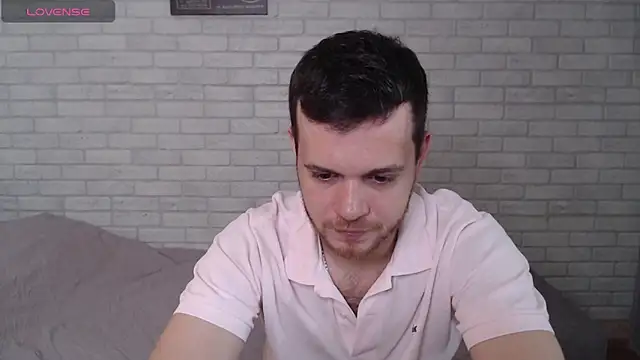 Snapshot of Alexxx_horny chatting on 24, 7, 2026 Alexxx horny online show from 24, 7, 2026