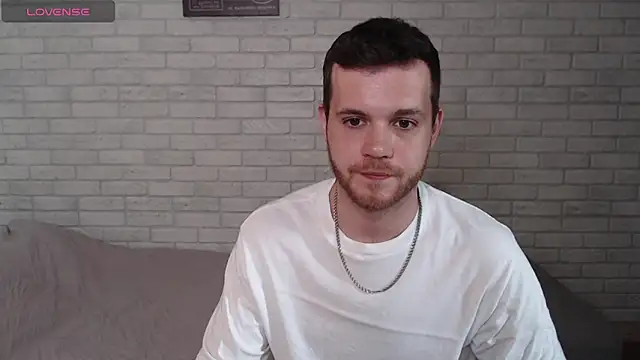 Snapshot of Alexxx_horny chatting on 26, 7, 2026 Alexxx horny online show from 26, 7, 2026