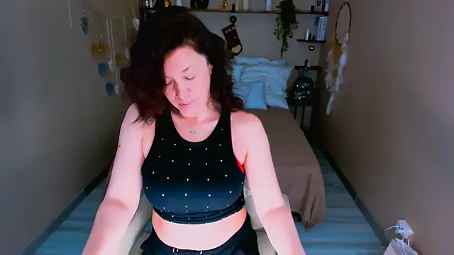 AnaMills online show from 16, 12, 2025