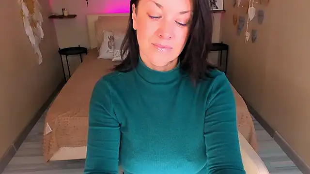 AnaMills online show from 6, 3, 2026