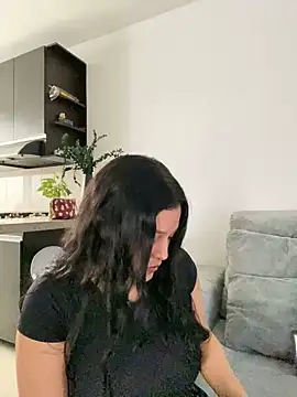 Snapshot of MarcellaGriffin chatting on 18, 1, 2025 MarcellaGriffin online show from 18, 1, 2025