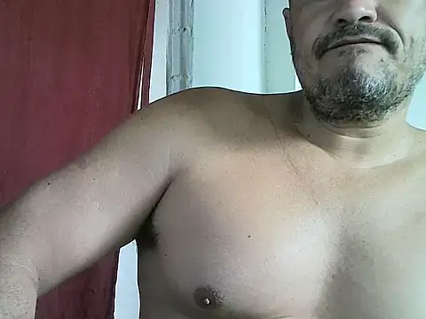 Snapshot of tarra122 chatting on 2, 6, 2026 tarra122 online show from 2, 6, 2026