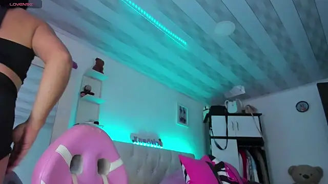 briitany hot online show from 28, 12, 2024