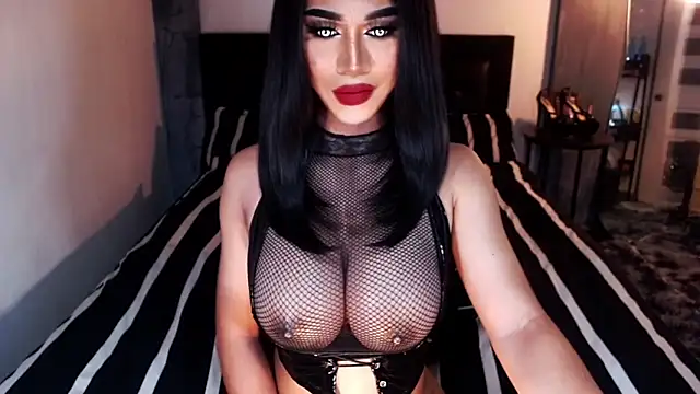 MassiveCockxMistress online show from 18, 10, 2025