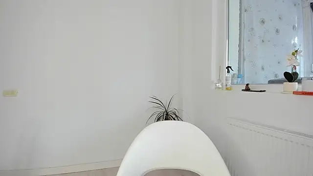 Snapshot of DiamondKay chatting on 10, 2, 2026 DiamondKay online show from 10, 2, 2026