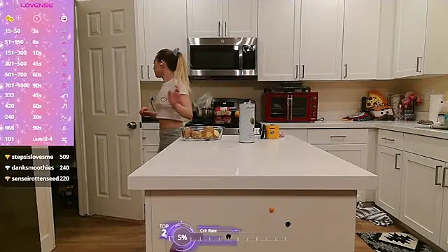 Blondiewithanass online show from 16, 3, 2025