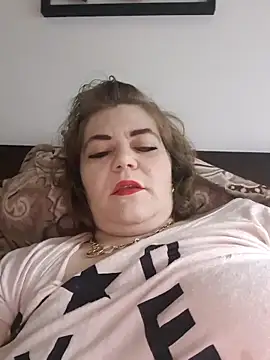 Snapshot of cindybbwsquirt chatting on 30, 1, 2025 cindybbwsquirt online show from 30, 1, 2025