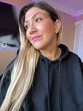 LittleMissEeve online show from 27, 2, 2025