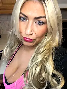 LittleMissEeve online show from 19, 9, 2025