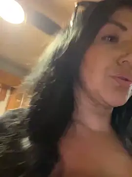 Snapshot of LittleMissEeve chatting on 19, 5, 2026 LittleMissEeve online show from 19, 5, 2026