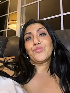 Snapshot of LittleMissEeve chatting on 21, 5, 2026 LittleMissEeve online show from 21, 5, 2026