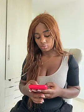 katherin cruz  online show from 2, 4, 2026