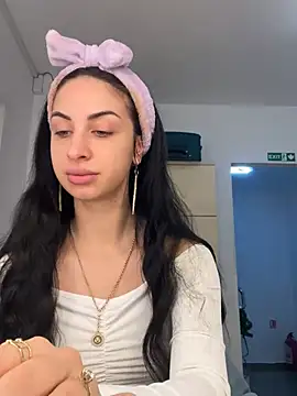 Snapshot of MeganHopeX chatting on 13, 12, 2024 MeganHopeX online show from 13, 12, 2024