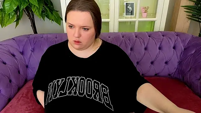  MarryGirl  online show from 3, 5, 2026
