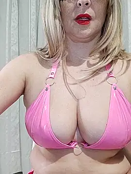 Snapshot of Vivian115 chatting on 17, 10, 2025 Vivian115 online show from 17, 10, 2025