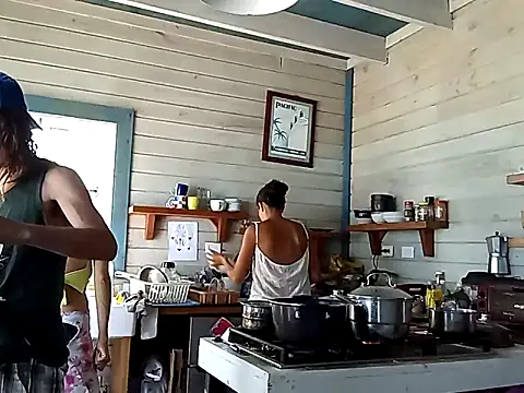 Snapshot of Luna-Natural chatting on 3, 3, 2025 Luna-Natural online show from 3, 3, 2025