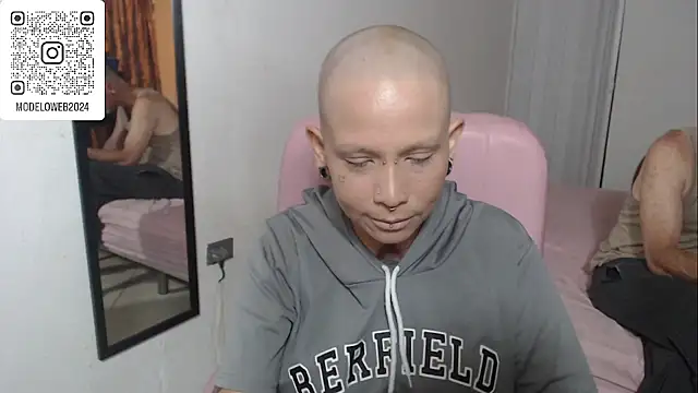 moon cat85 online show from 17, 2, 2025