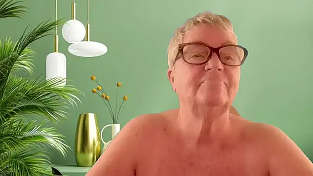 Snapshot of GrannyChrissy68 chatting on 24, 3, 2026 GrannyChrissy68 online show from 24, 3, 2026