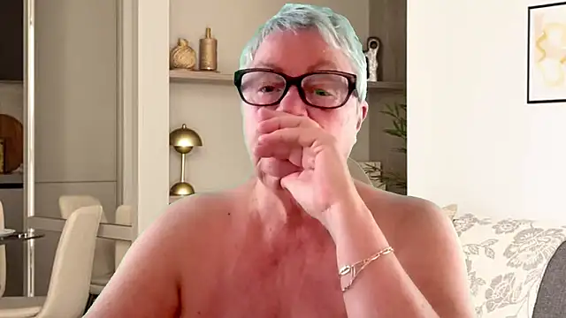 Snapshot of GrannyChrissy68 chatting on 17, 4, 2026 GrannyChrissy68 online show from 17, 4, 2026
