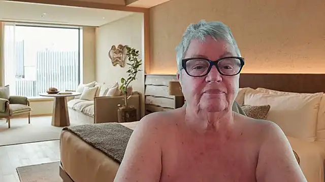 Snapshot of GrannyChrissy68 chatting on 5, 6, 2026 GrannyChrissy68 online show from 5, 6, 2026