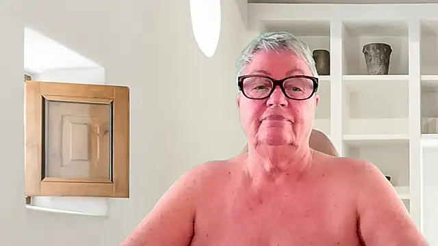 Snapshot of GrannyChrissy68 chatting on 16, 6, 2026 GrannyChrissy68 online show from 16, 6, 2026