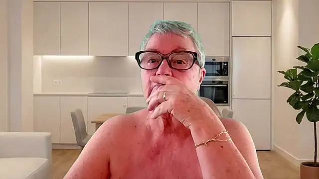 Snapshot of GrannyChrissy68 chatting on 20, 6, 2026 GrannyChrissy68 online show from 20, 6, 2026