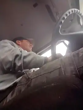 Snapshot of trucker1979 chatting on 15, 12, 2025 trucker1979 online show from 15, 12, 2025