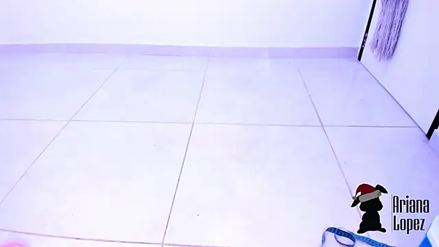 Snapshot of Ariana_lopezz chatting on 23, 12, 2024 Ariana lopezz online show from 23, 12, 2024