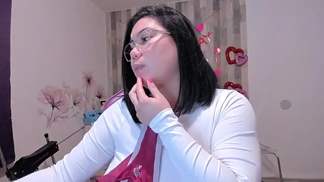 Snapshot of Bigt3ti chatting on 2, 2, 2025 Bigt3ti online show from 2, 2, 2025