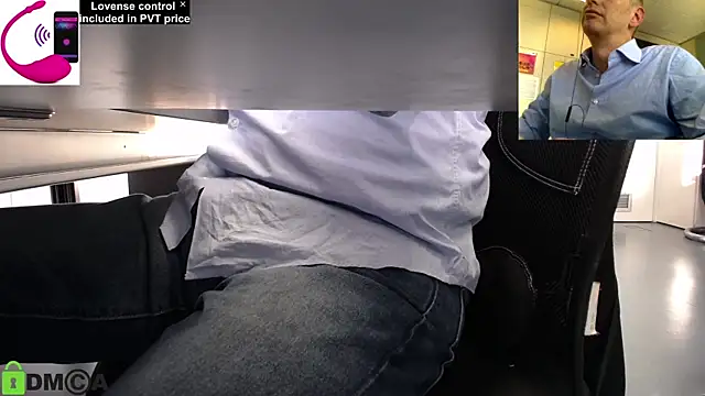 Snapshot of pliko chatting on 27, 2, 2025 pliko online show from 27, 2, 2025