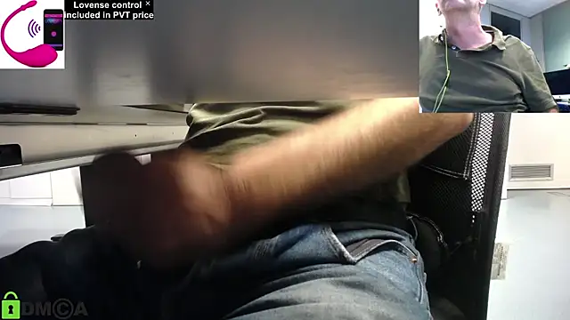 Snapshot of pliko chatting on 9, 9, 2025 pliko online show from 9, 9, 2025