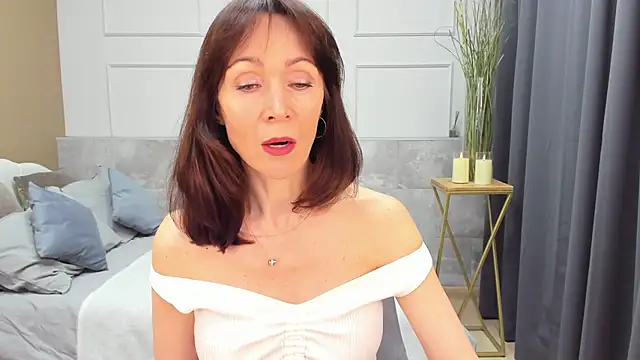 Snapshot of Maria_Gold chatting on 10, 3, 2025 Maria Gold online show from 10, 3, 2025