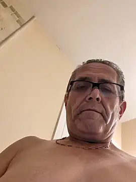 bobby69cock online show from 5, 1, 2026