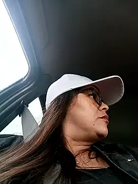 Ixchel Anaid online show from 18, 3, 2025