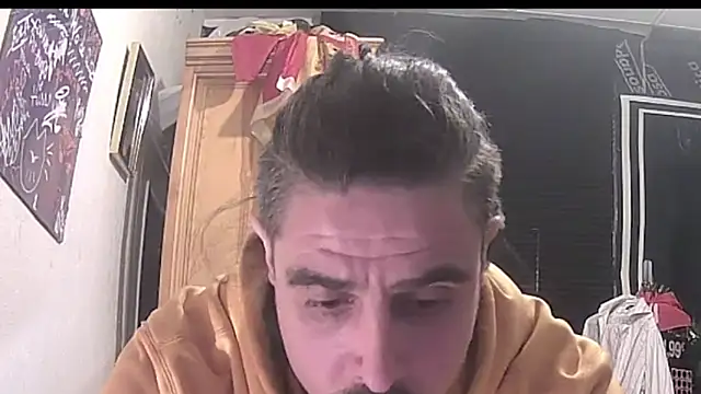 pareja erotik online show from 31, 1, 2025