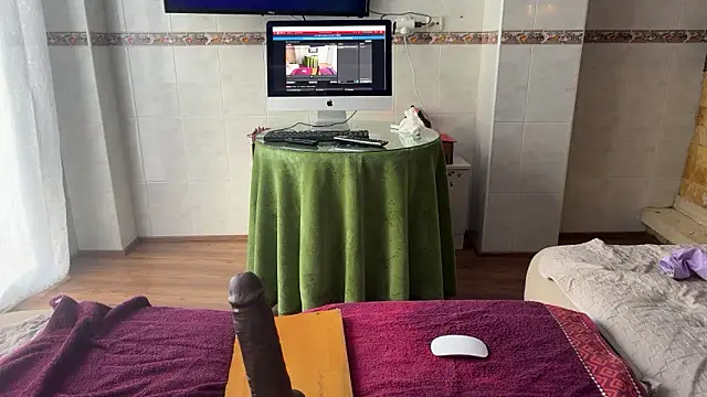 Snapshot of pinkgirls18 chatting on 22, 12, 2024 pinkgirls18 online show from 22, 12, 2024