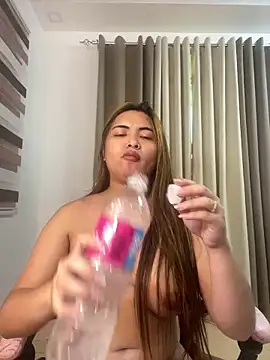 Bombshell Ashy online show from 9, 2, 2025