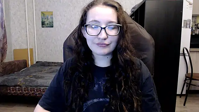 Snapshot of AnKey_Rayah chatting on 8, 11, 2025 AnKey Rayah online show from 8, 11, 2025