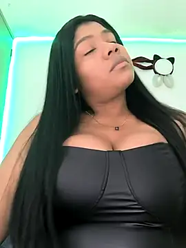 paola091 online show from 18, 2, 2025