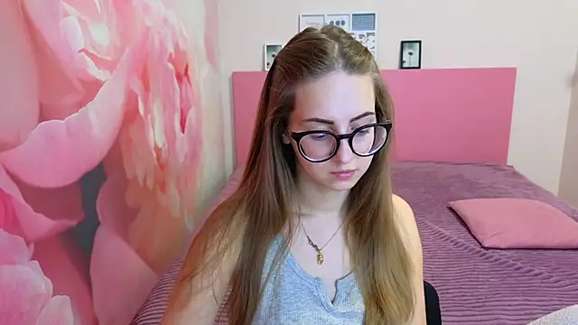 AliceAdams online show from 14, 2, 2025