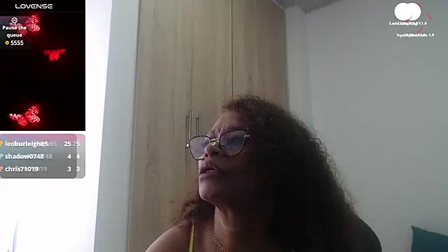 BustyMilf  online show from 27, 1, 2025